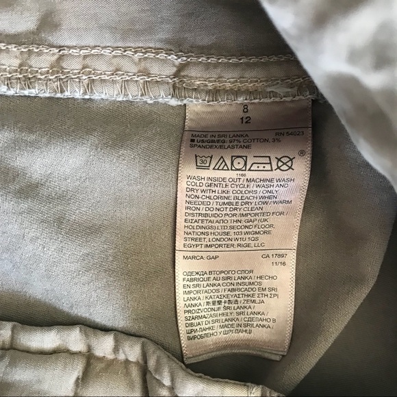 Gap Wide Leg Crop Chino in Beachwood - Picture 6 of 7